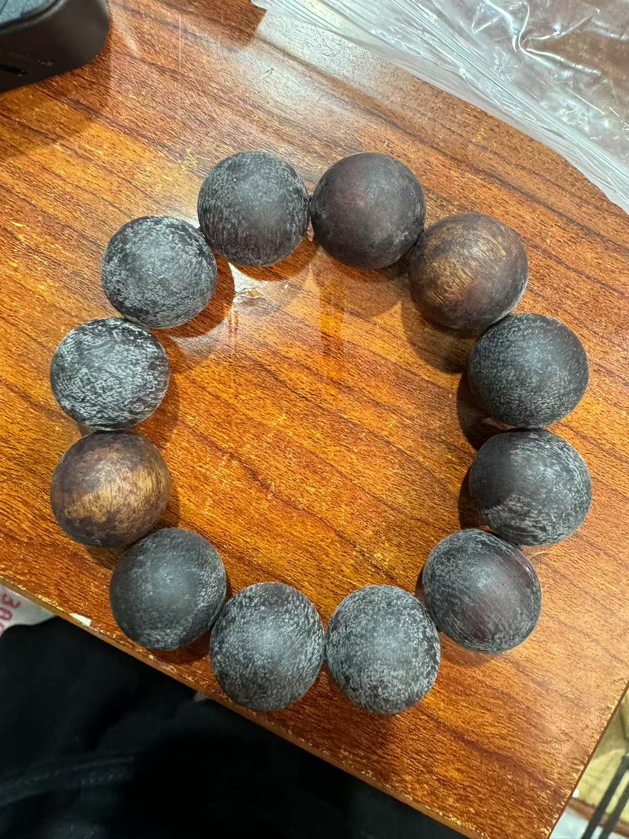 S28越南文玩手串20mm