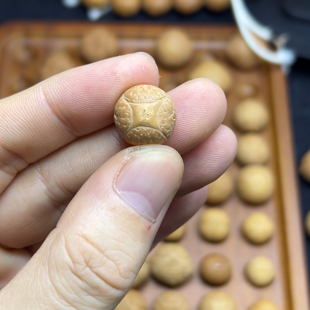 手串凤眼菩提14.3麒麟眼