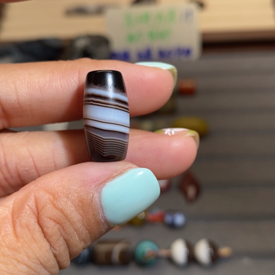 牌***虑玛瑙/玉髓手链未镶嵌