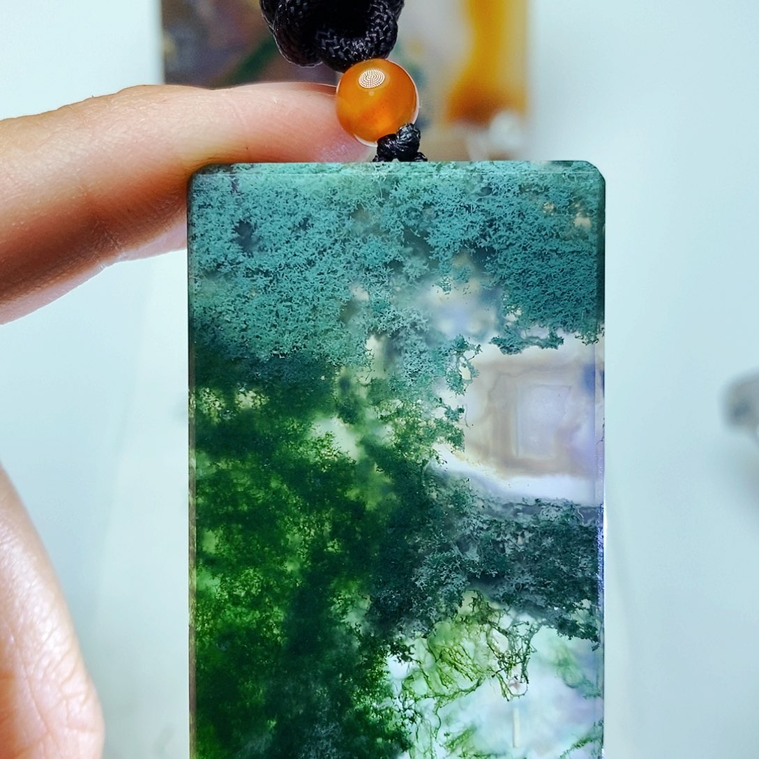 玛瑙/玉髓颈饰未镶嵌…**？