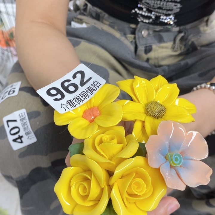 摆件陶瓷材料加工