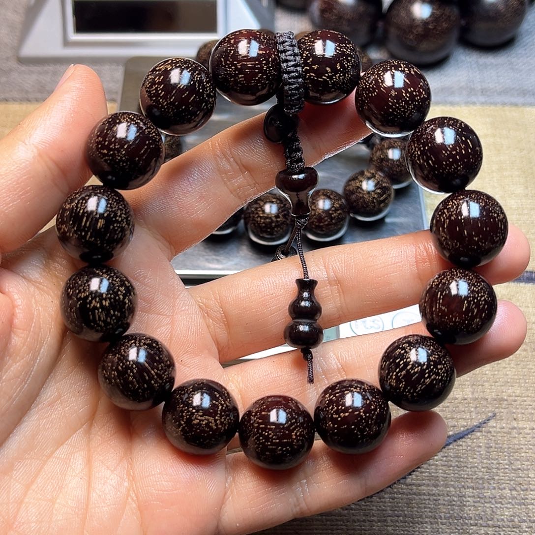 檀香紫檀（小叶紫檀）?****腿1.5 满星