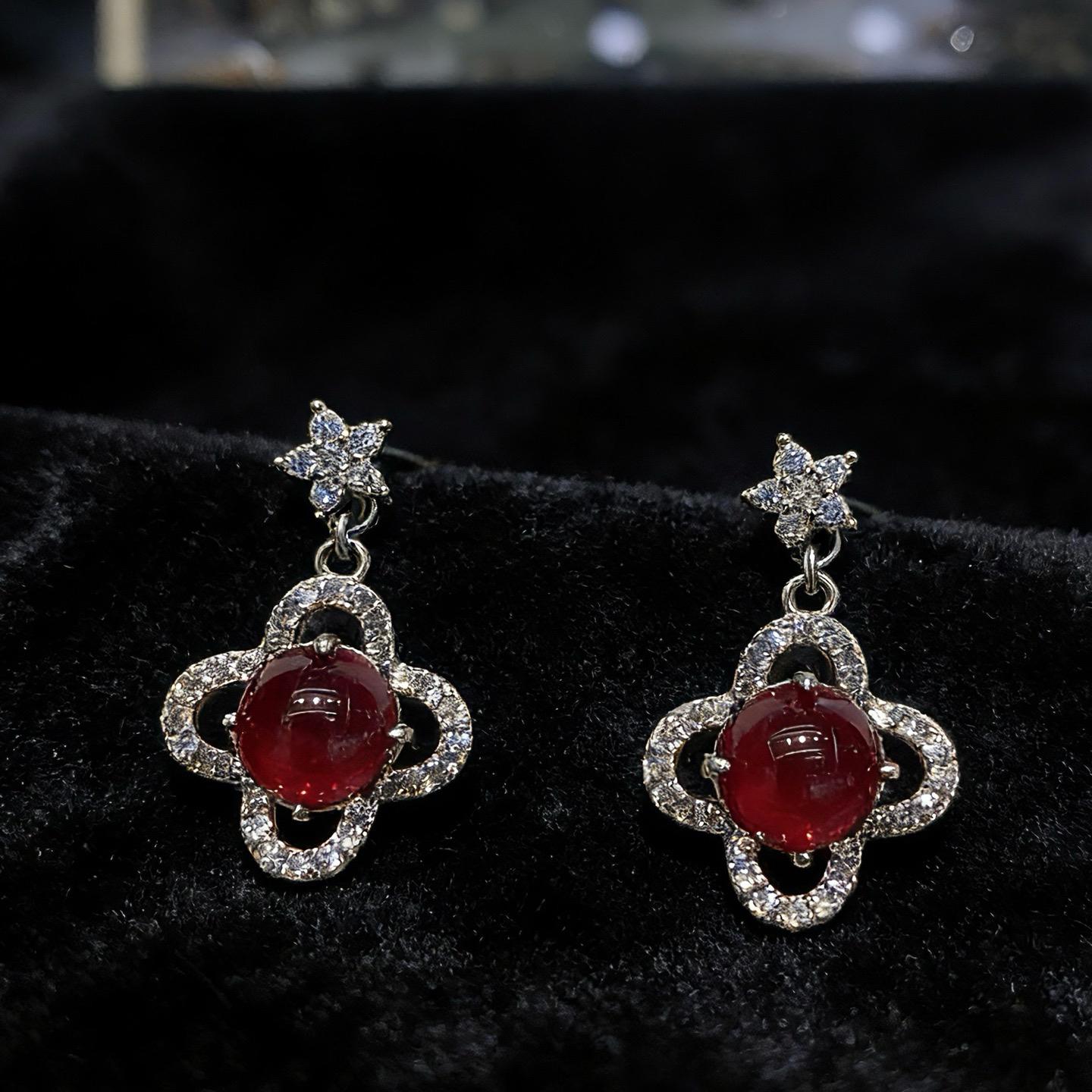 铜合金合成锆石耳饰 1723高级轻奢时尚简约款耳环