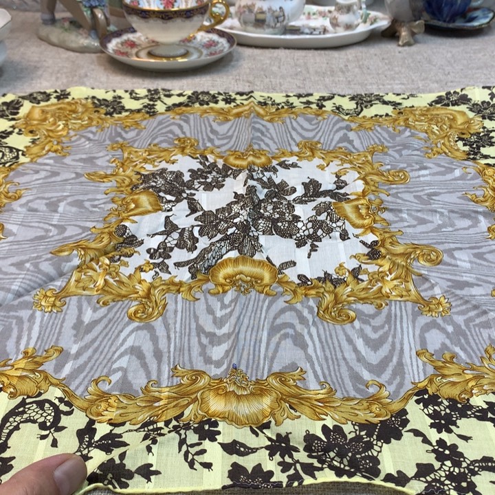 金瓷阁家的美丽瓷器