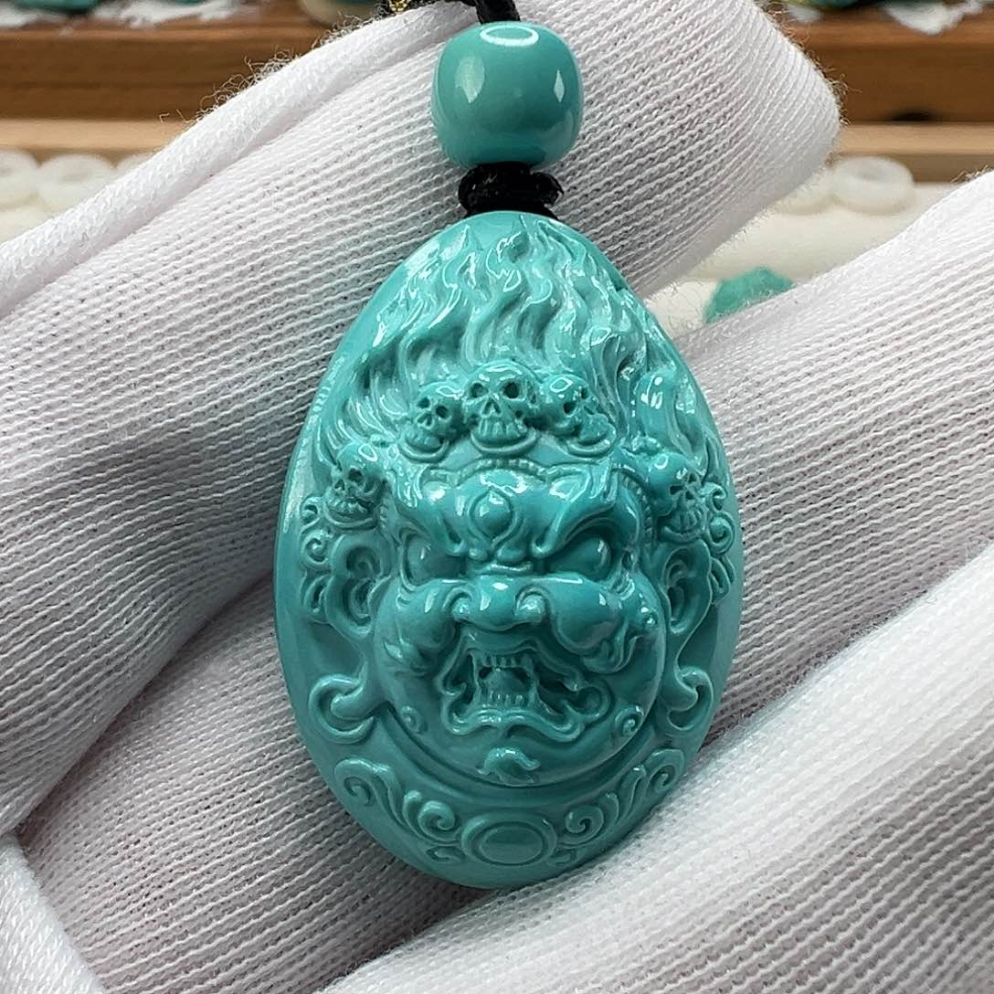 绿松石配饰未镶嵌