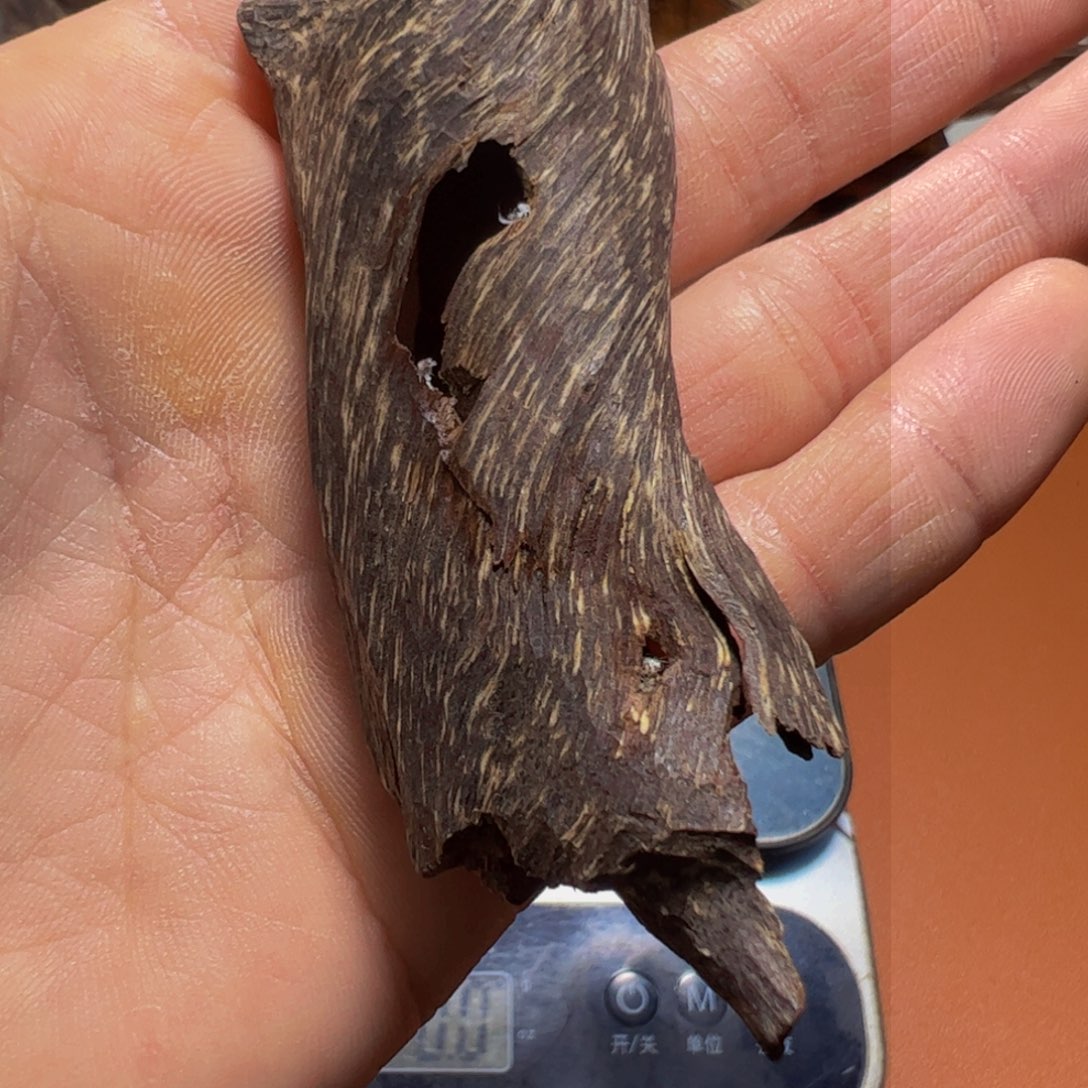 沉香木手把件A***生沉香料