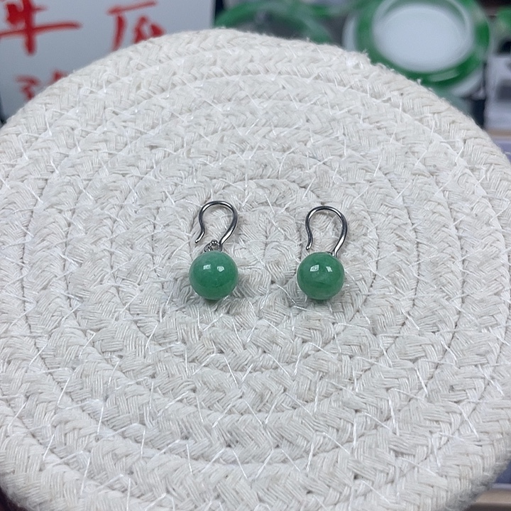 翡翠银S925镶嵌颈饰9、卡8+豆绿珠耳坠