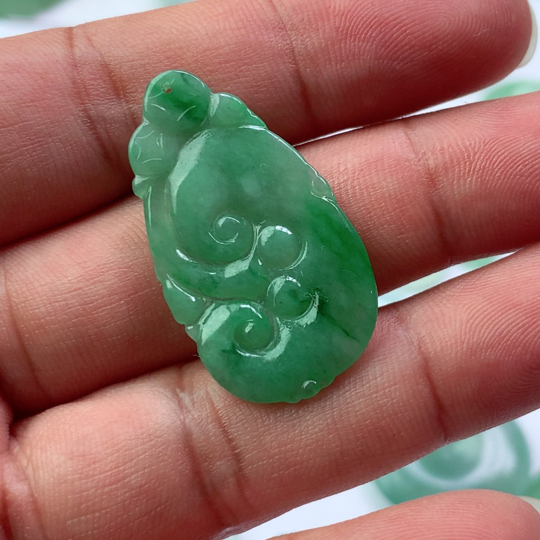 定制翡翠未镶嵌包工