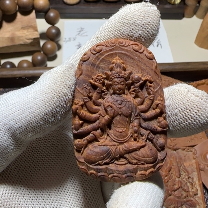 迷***范老山檀香461雕刻千手观音奶香
