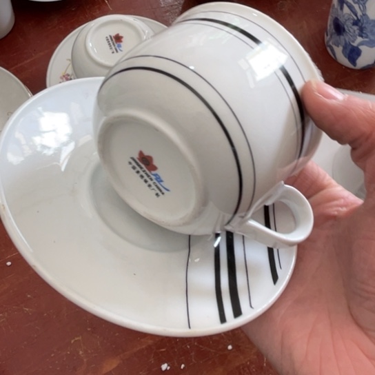 瓷片陶瓷陶瓷红叶
