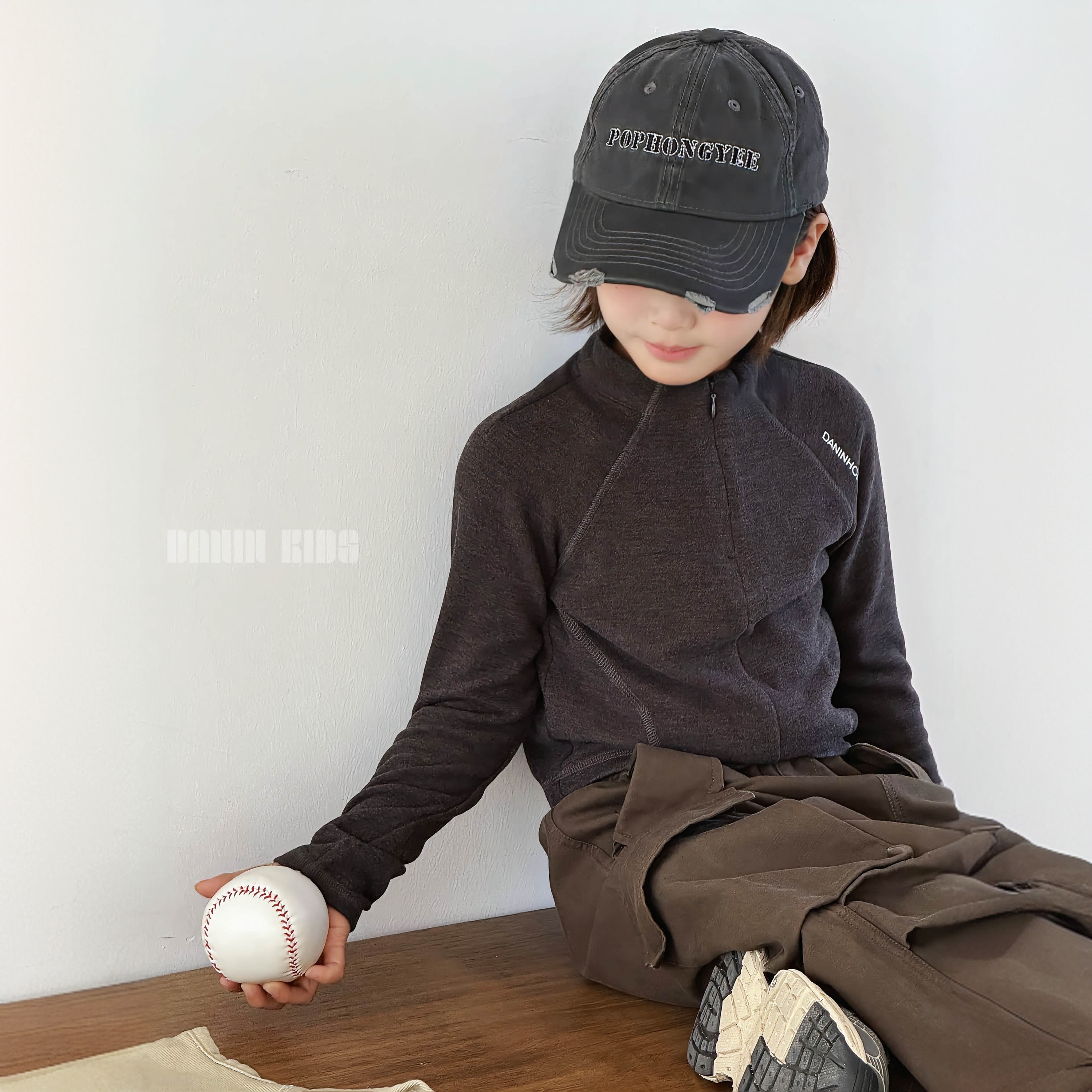 嗒囜【轻复古★运动通杀款】半拉链慵懒/利落 短款德绒儿童长袖上衣