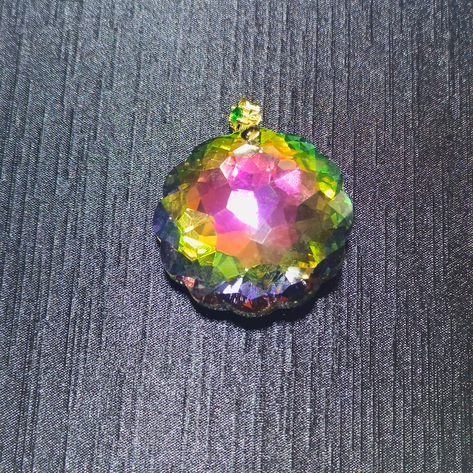 XJ岚霏甄选》时尚吊坠DZ0105配链子