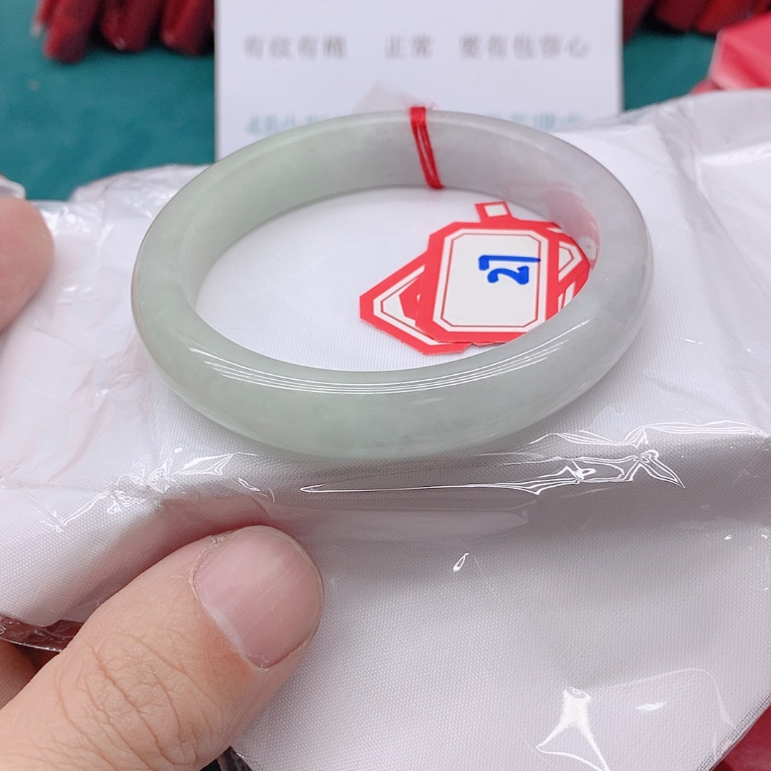 翡翠手镯未镶嵌脾*277777777