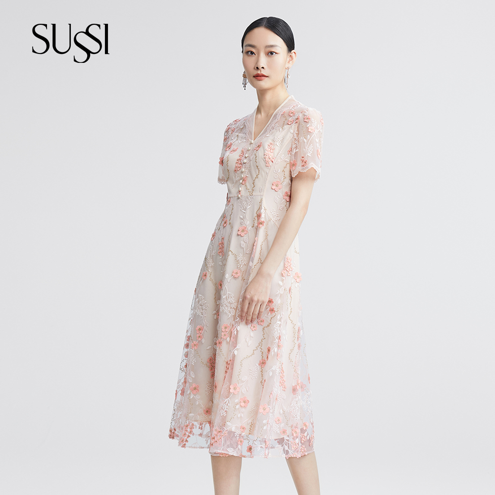 SUSSI/古色24夏商场同款夕岚粉古典优雅刺绣碎花收腰女装连衣裙