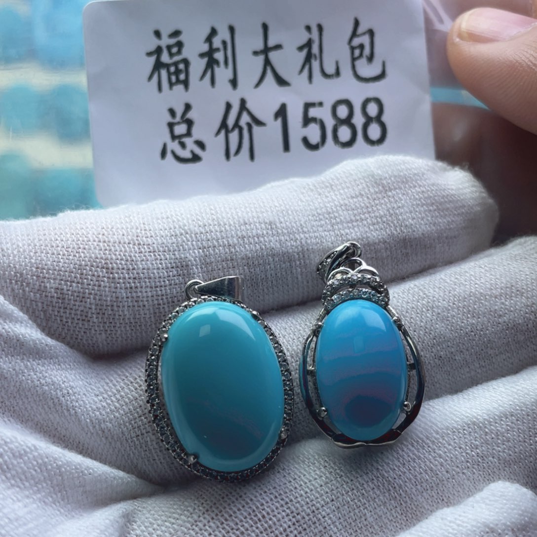 绿松石银S925镶嵌天然原矿绿松石雕刻件