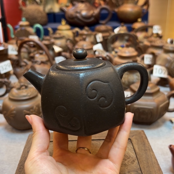 紫砂壶等艺术精品