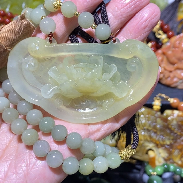 岫玉岫玉吊坠未镶嵌