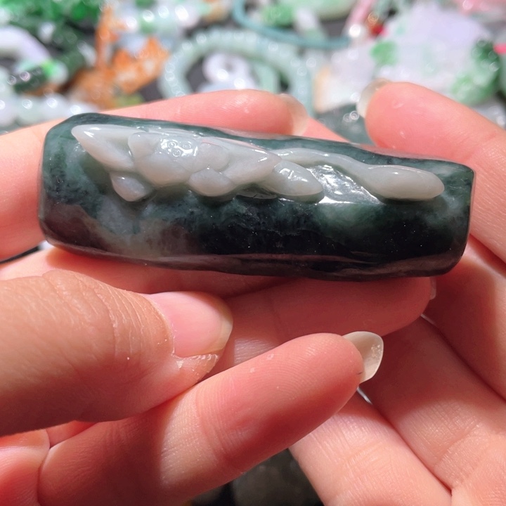 【闪购商品】翡翠颈饰未镶嵌天然翡翠