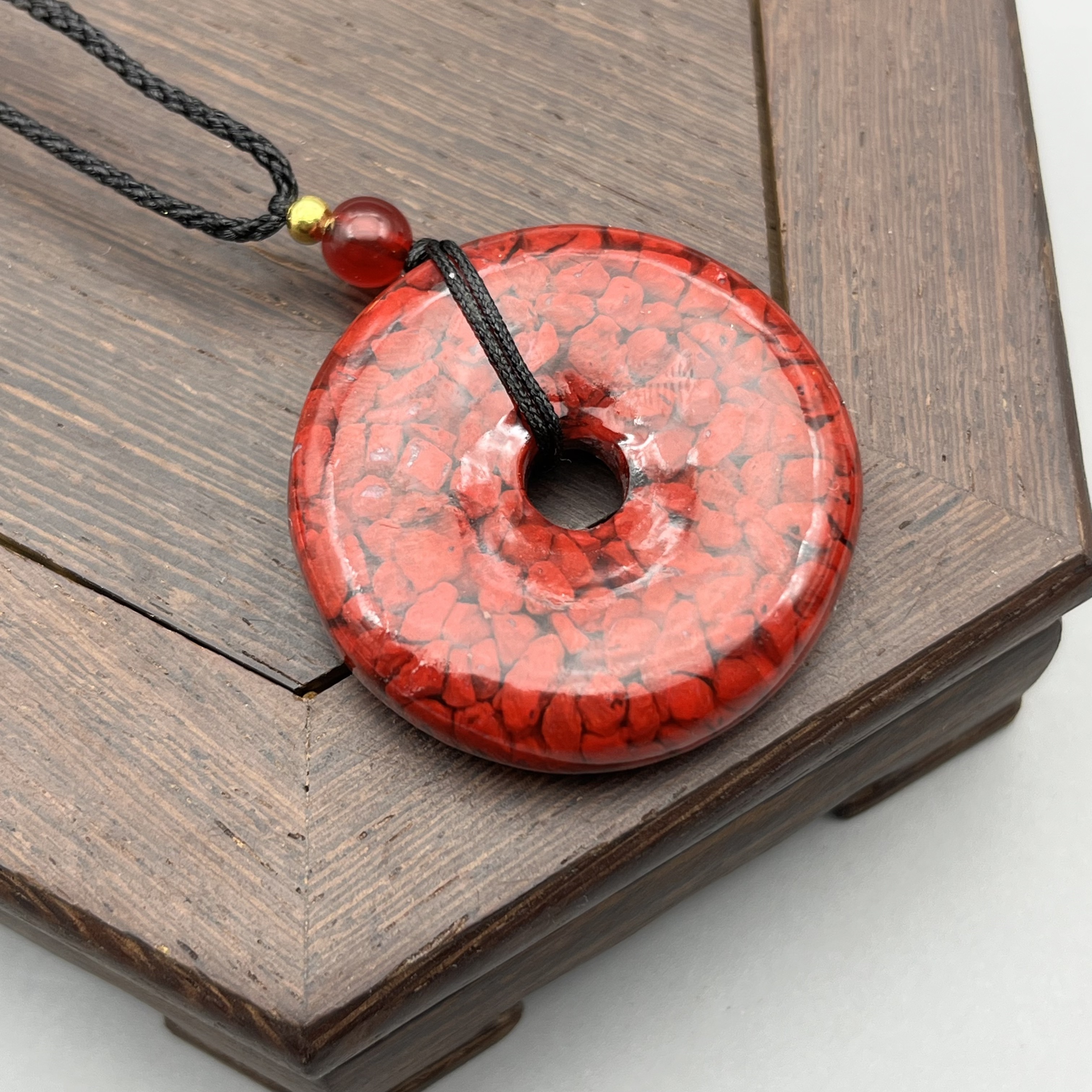 含辰砂工艺品JT441-晶体雕刻大平安扣吊坠35mm