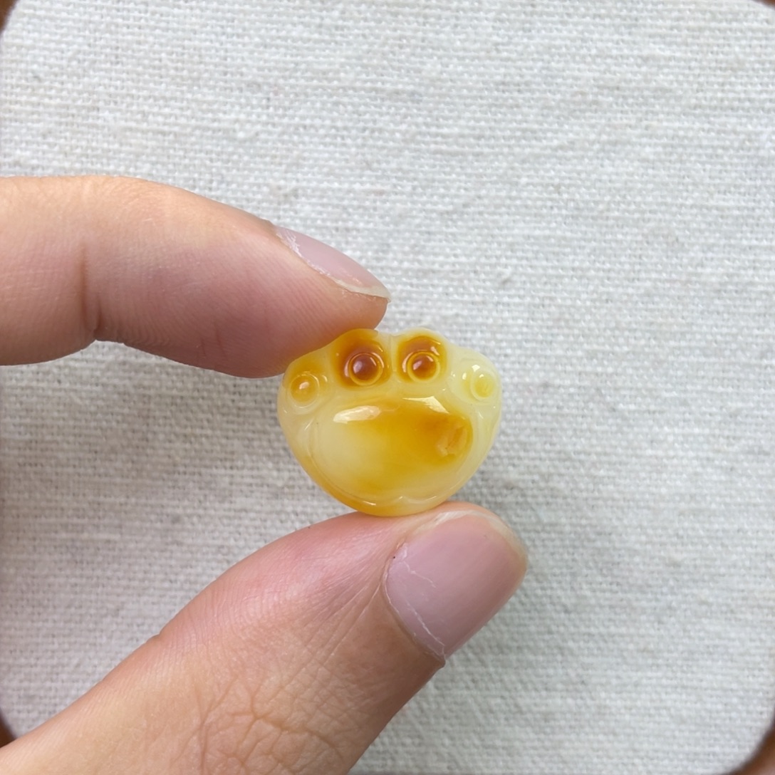 琥珀未镶嵌珠宝奇石猫爪