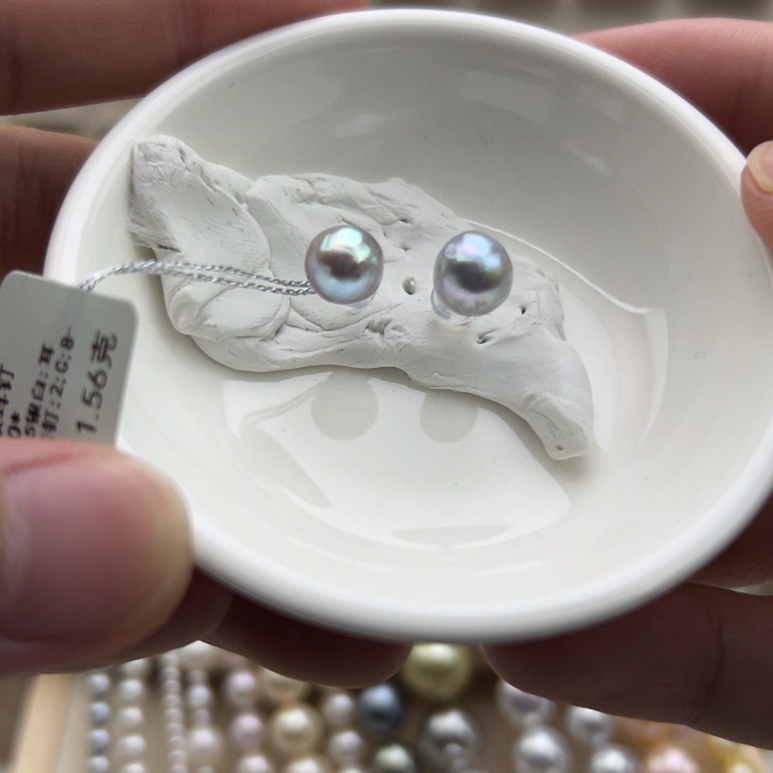 银S925镶嵌耳饰海水珍珠8-8.5mm海水真多麻素钉