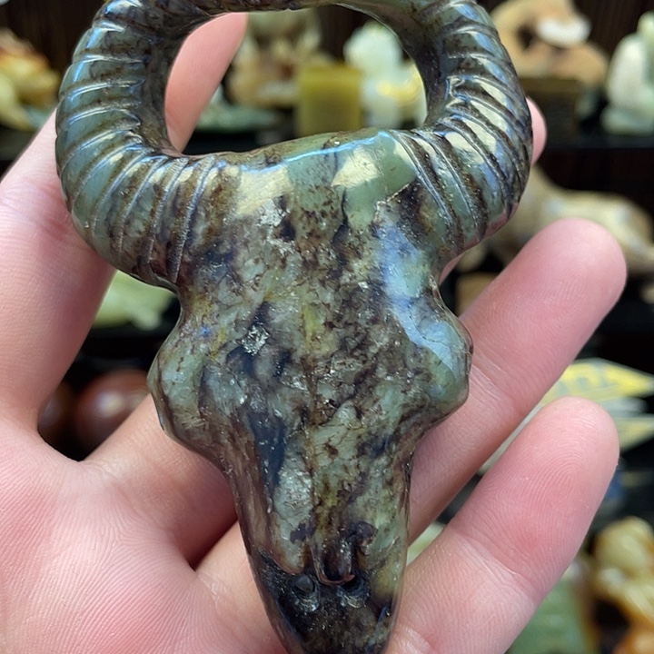 和田玉未镶嵌挂件