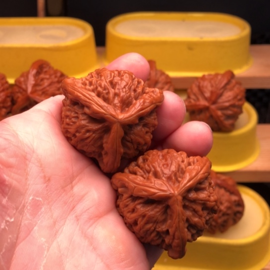 文玩核桃吊坠一****时核桃