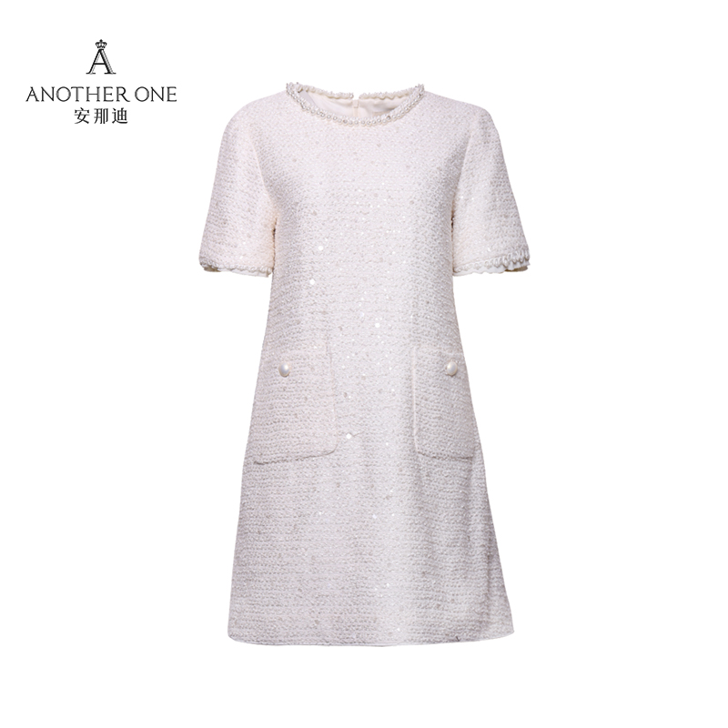 ANOTHER ONE安那迪高级气质白色显瘦直筒裙口袋小香风毛呢连衣裙