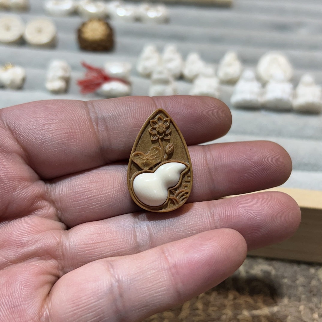 泥塑葫芦小把玩件