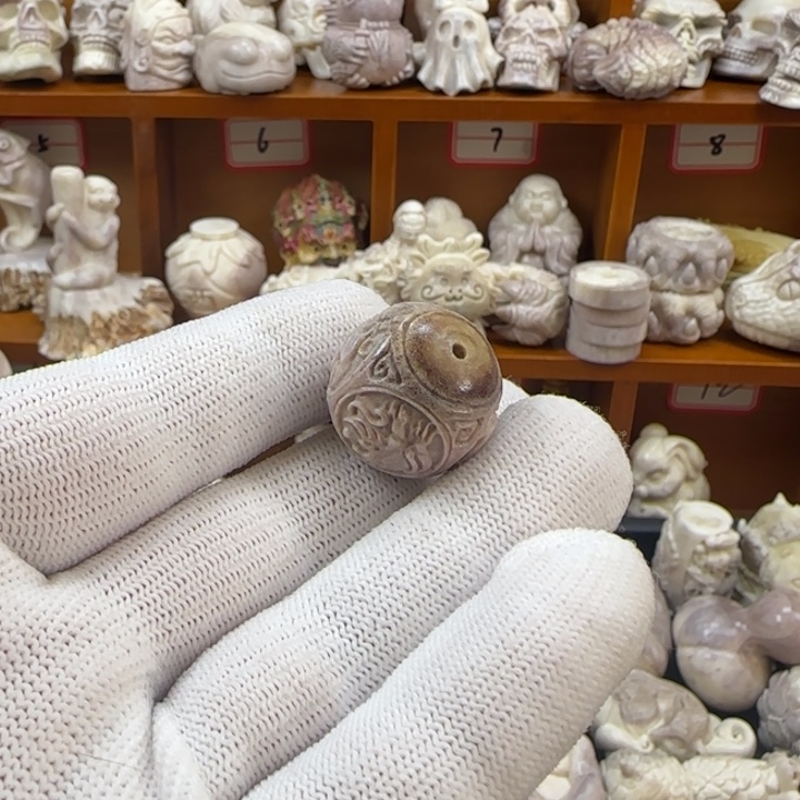 ****非金属配饰鹿角雕刻珠子