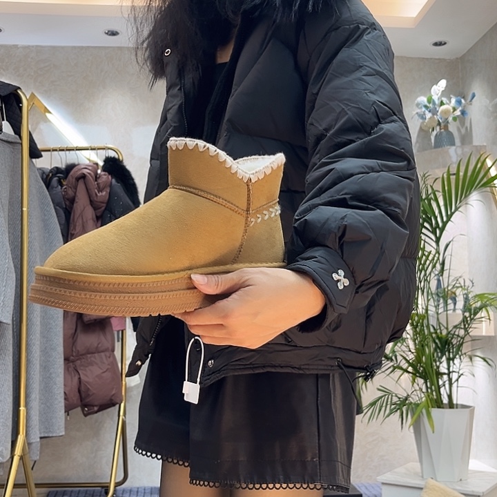 时尚潮流休闲鞋拍下备注尺码