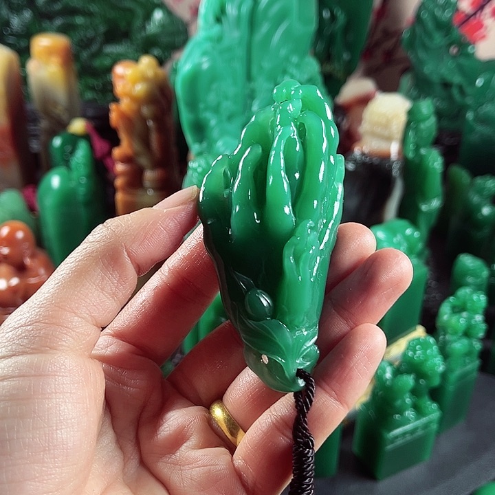 四川石雅安绿名贵石材