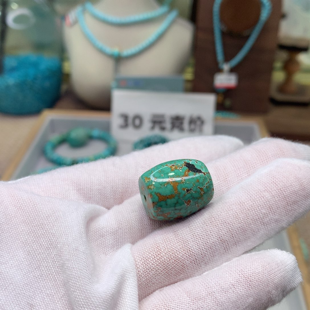 绿松石未镶嵌配饰