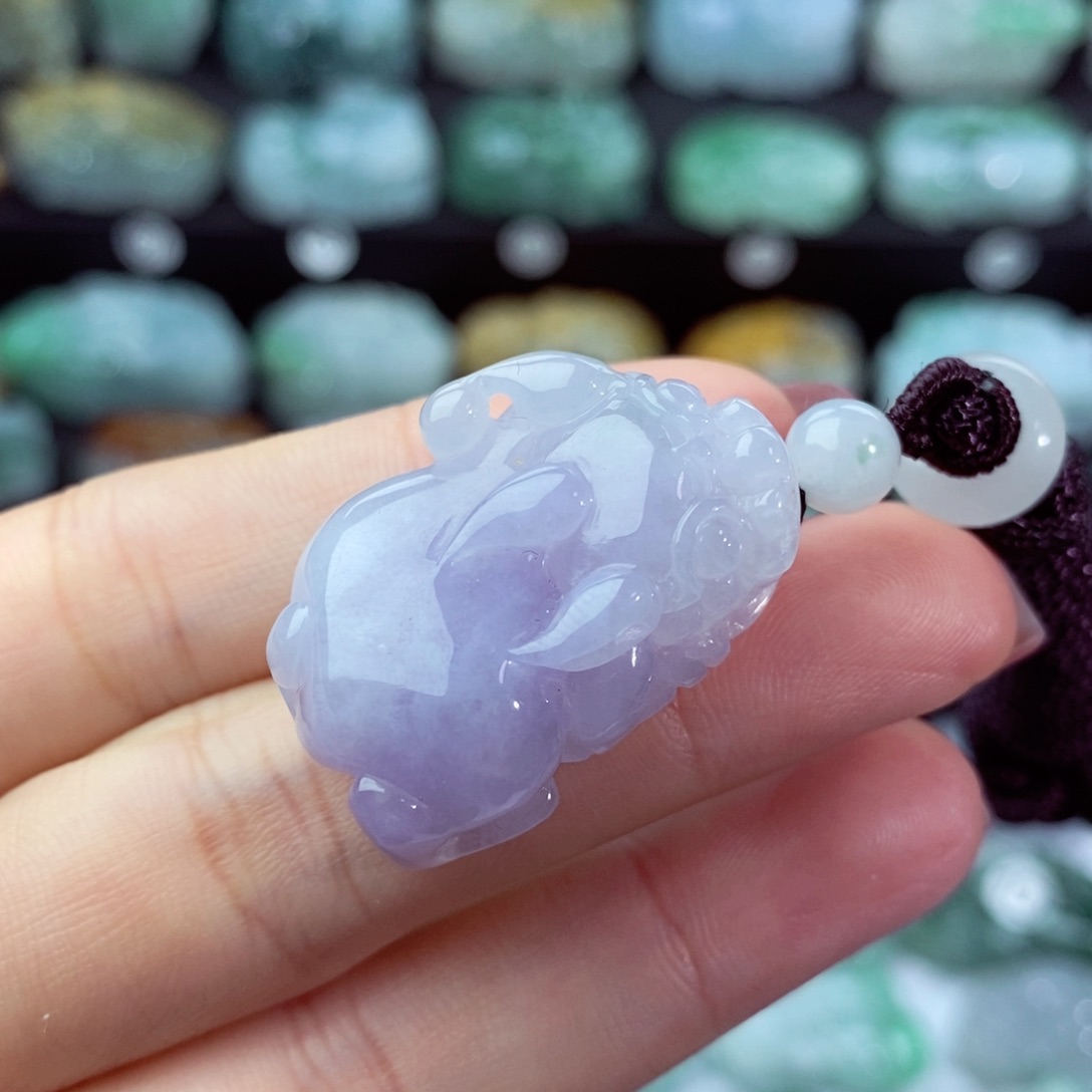 翡翠颈饰未镶嵌天然