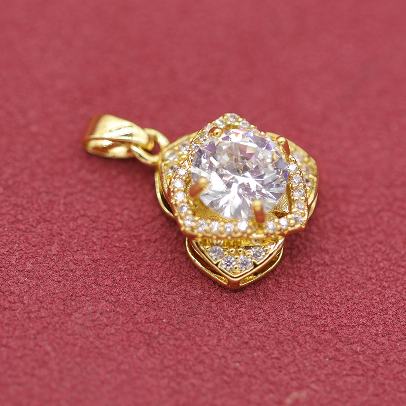  百搭经典时尚吊坠A396