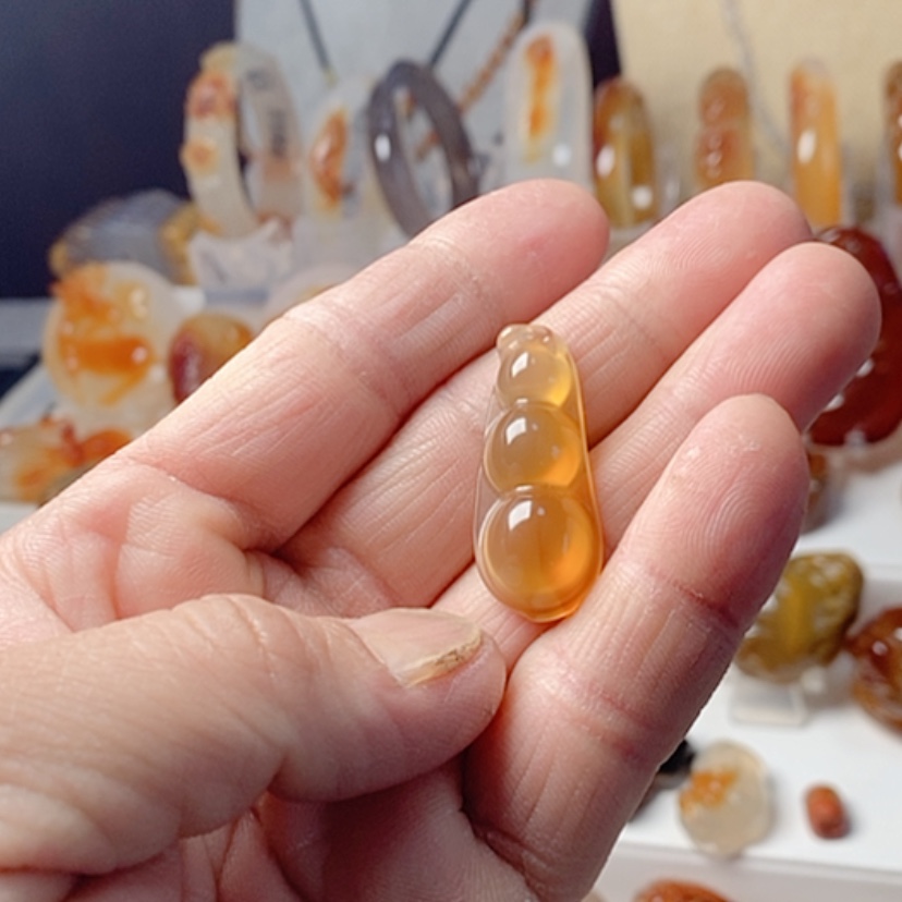 【闪购商品】玛瑙/玉髓挂件未镶嵌