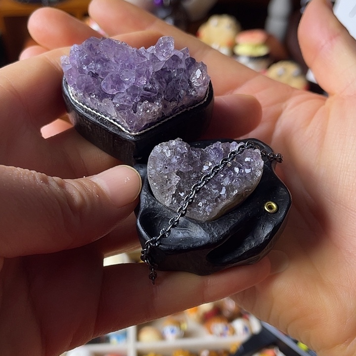 爱***子文玩核桃吊坠黑檀紫水，单独算200+180