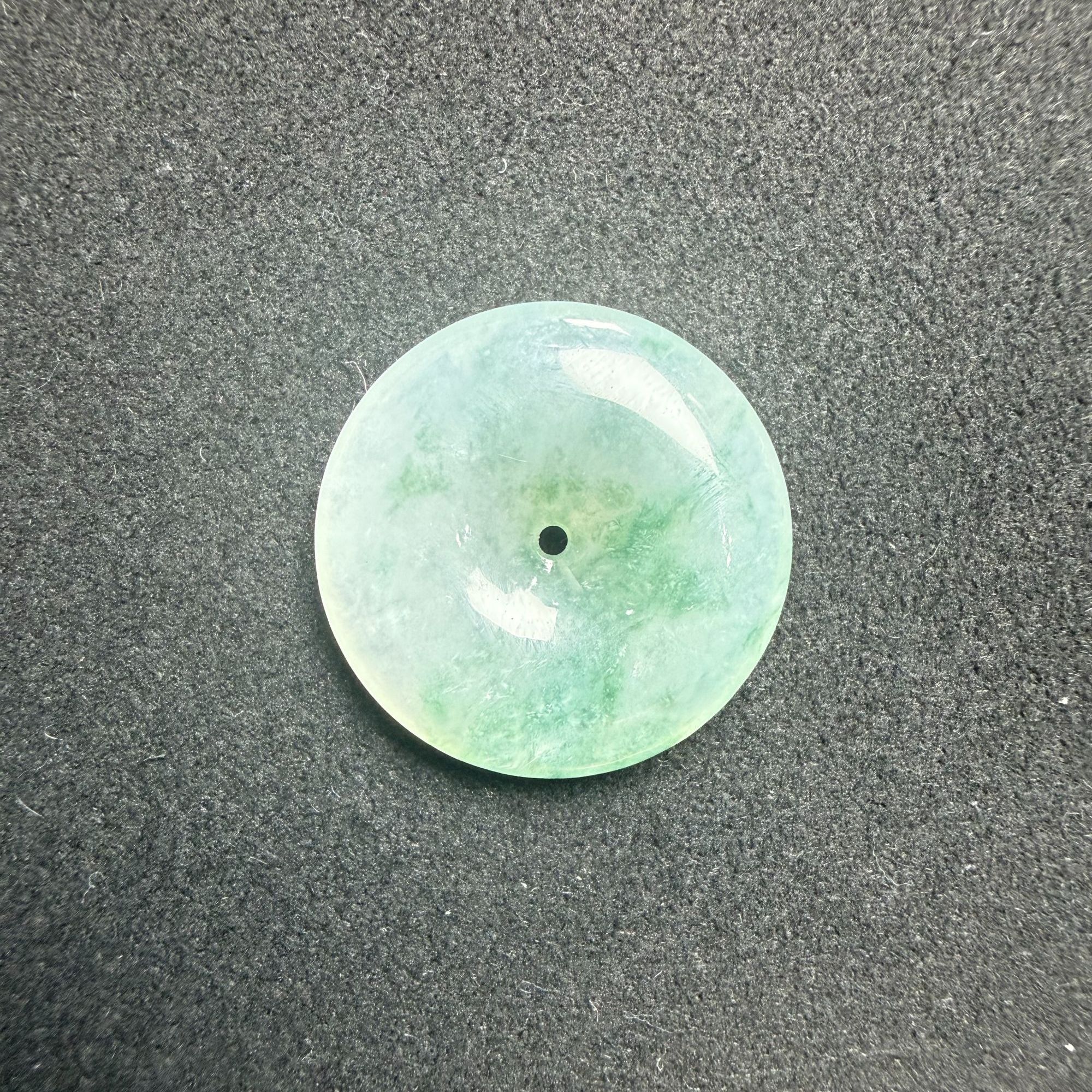 久鱼珠宝 翡翠挂件9387