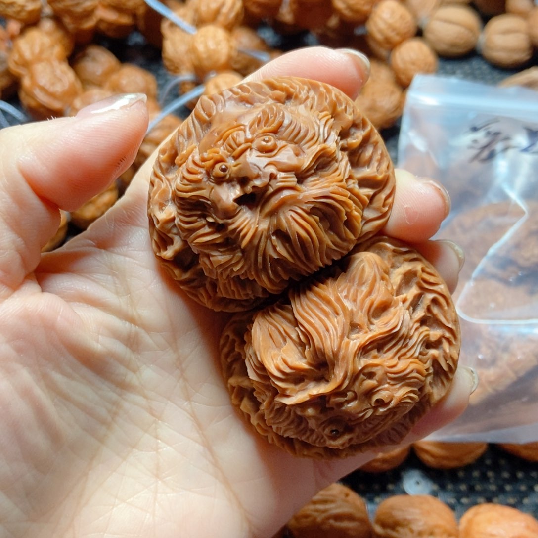 文玩核桃手串曲**瑄核桃