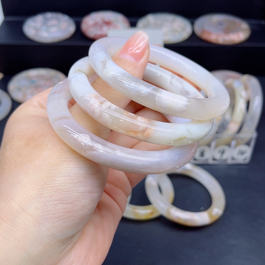 玛瑙/玉髓未镶嵌手镯