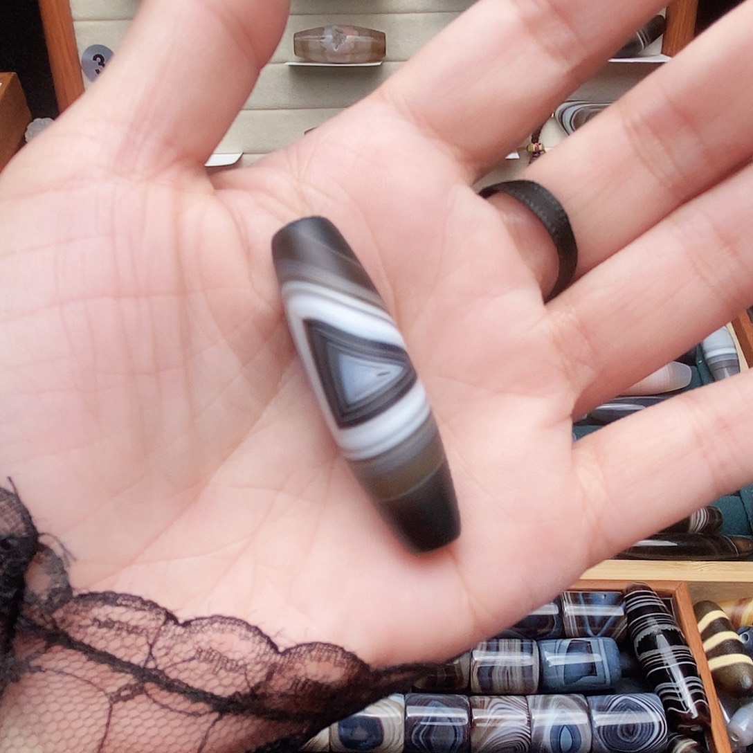 合金颈饰玛瑙/玉髓榴*冰