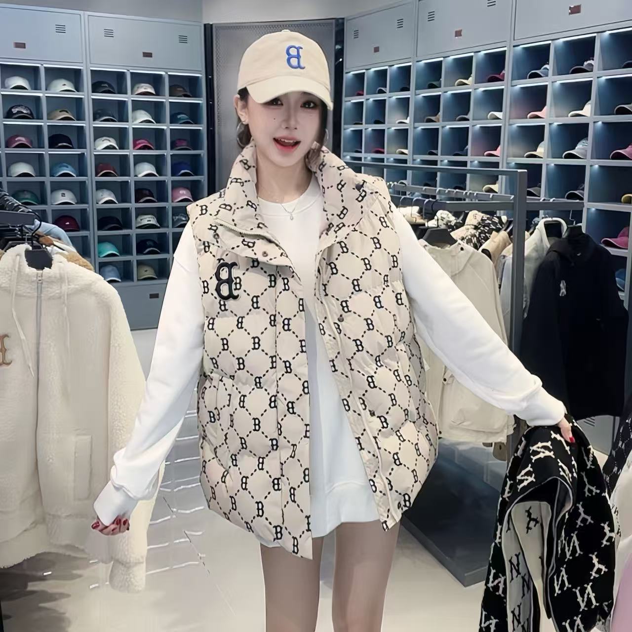 联名款棉马甲男女同款时尚休闲宽松百搭情侣款205 妮妮