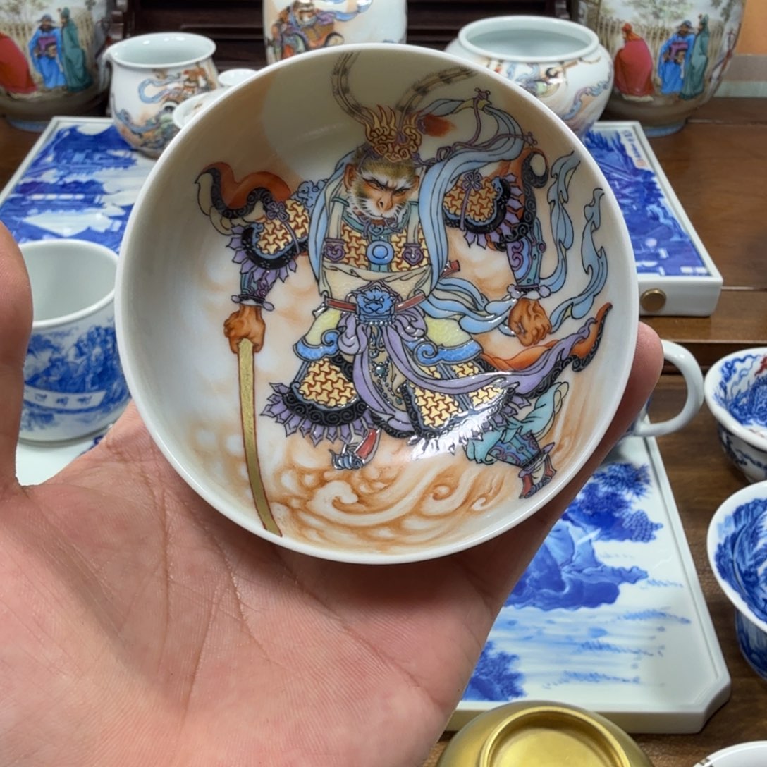 Z****全手工全手绘陶瓷