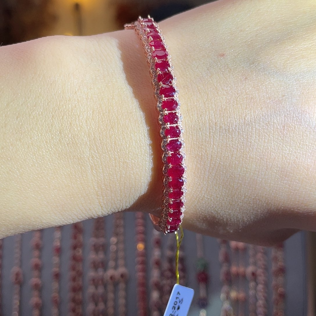 银S925镶嵌红宝石手镯