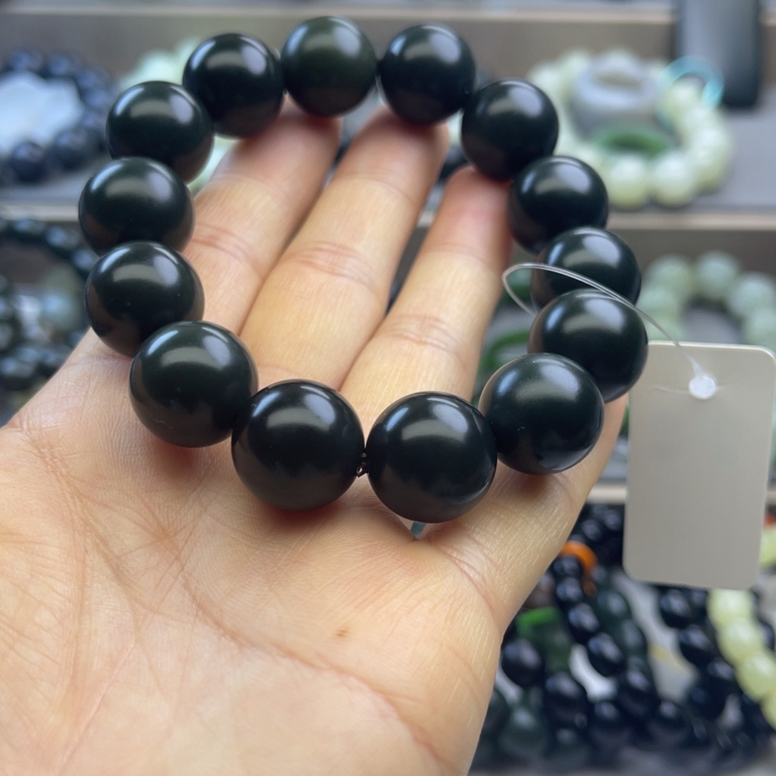 未镶嵌和田玉手串