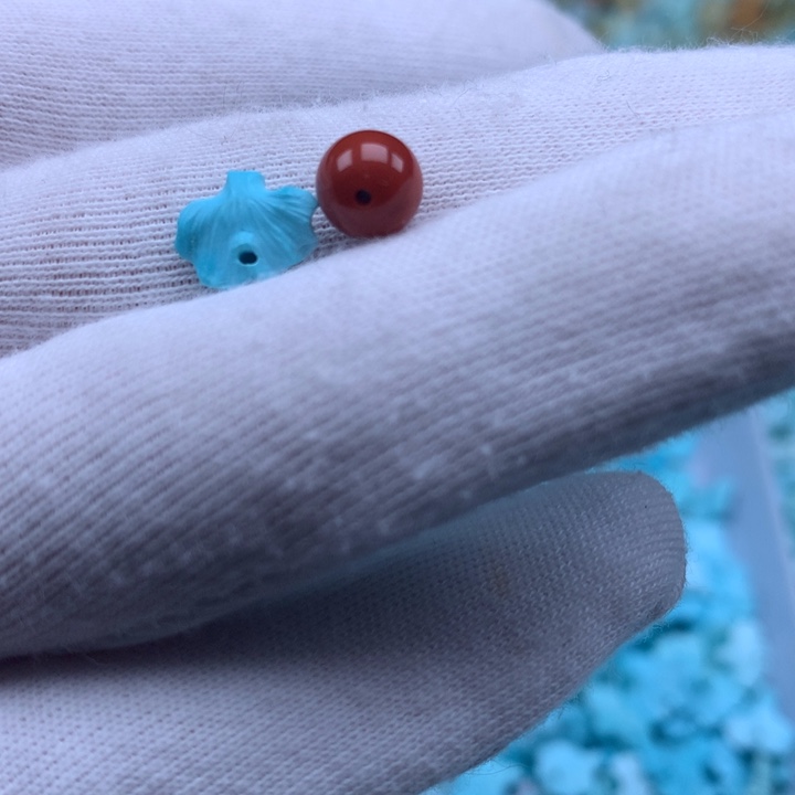 南红玛瑙未镶嵌珠宝奇石