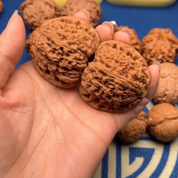 桃核吊坠南疆4.5核桃