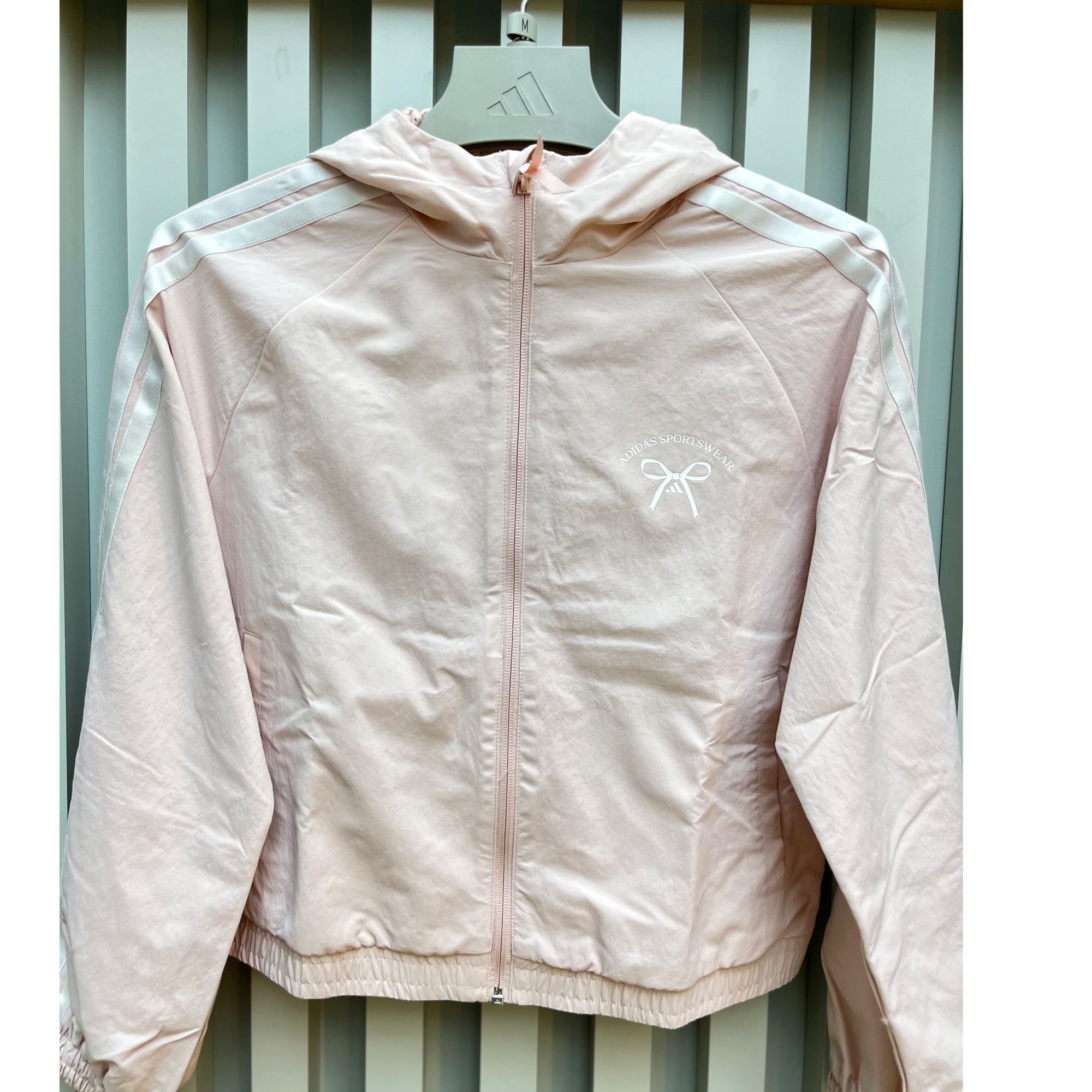 阿迪达斯【廊坊万达】女款运动休闲外套 JY7592