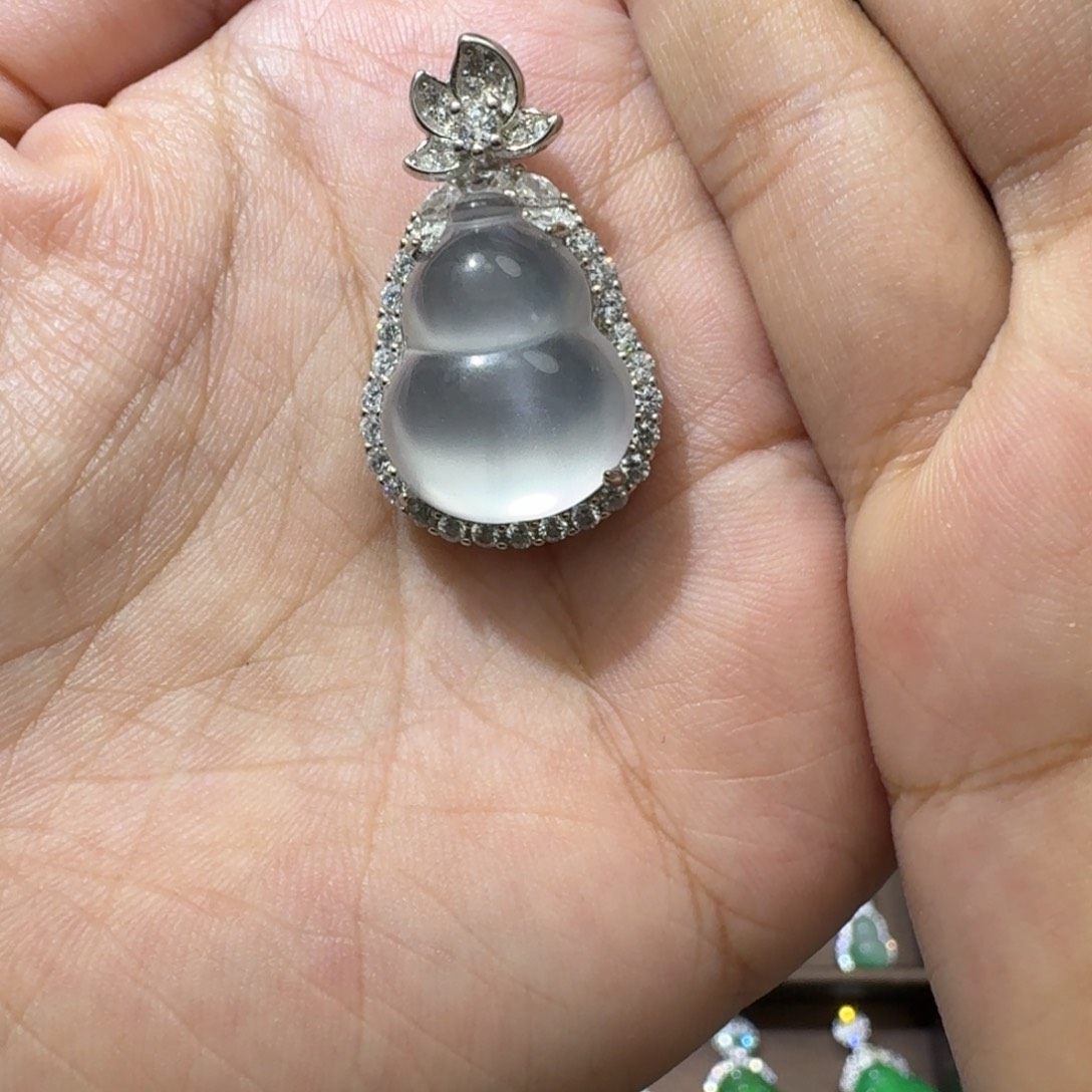 石英质玉银S925镶嵌颈饰