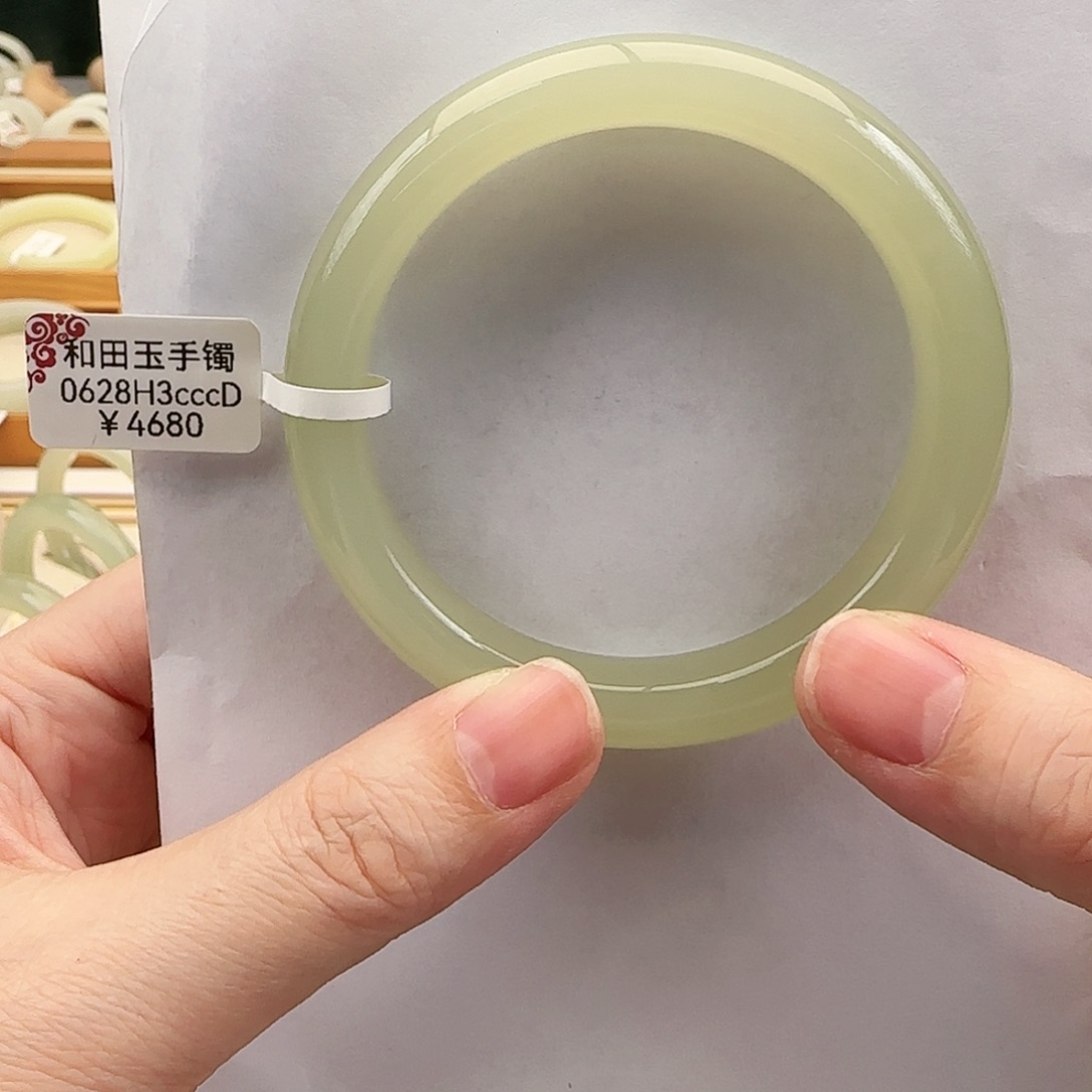 和田玉未镶嵌手镯L**~56